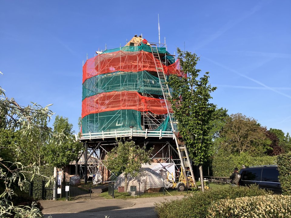 Restauratie Braakmolen in Goor