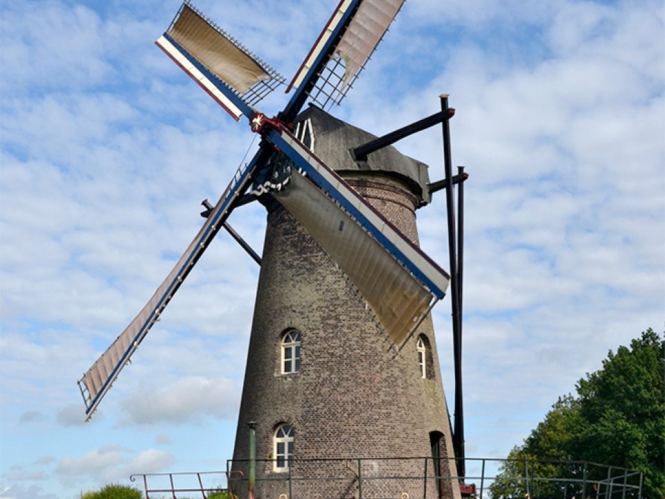 Molen Sint Petrus te Roggel